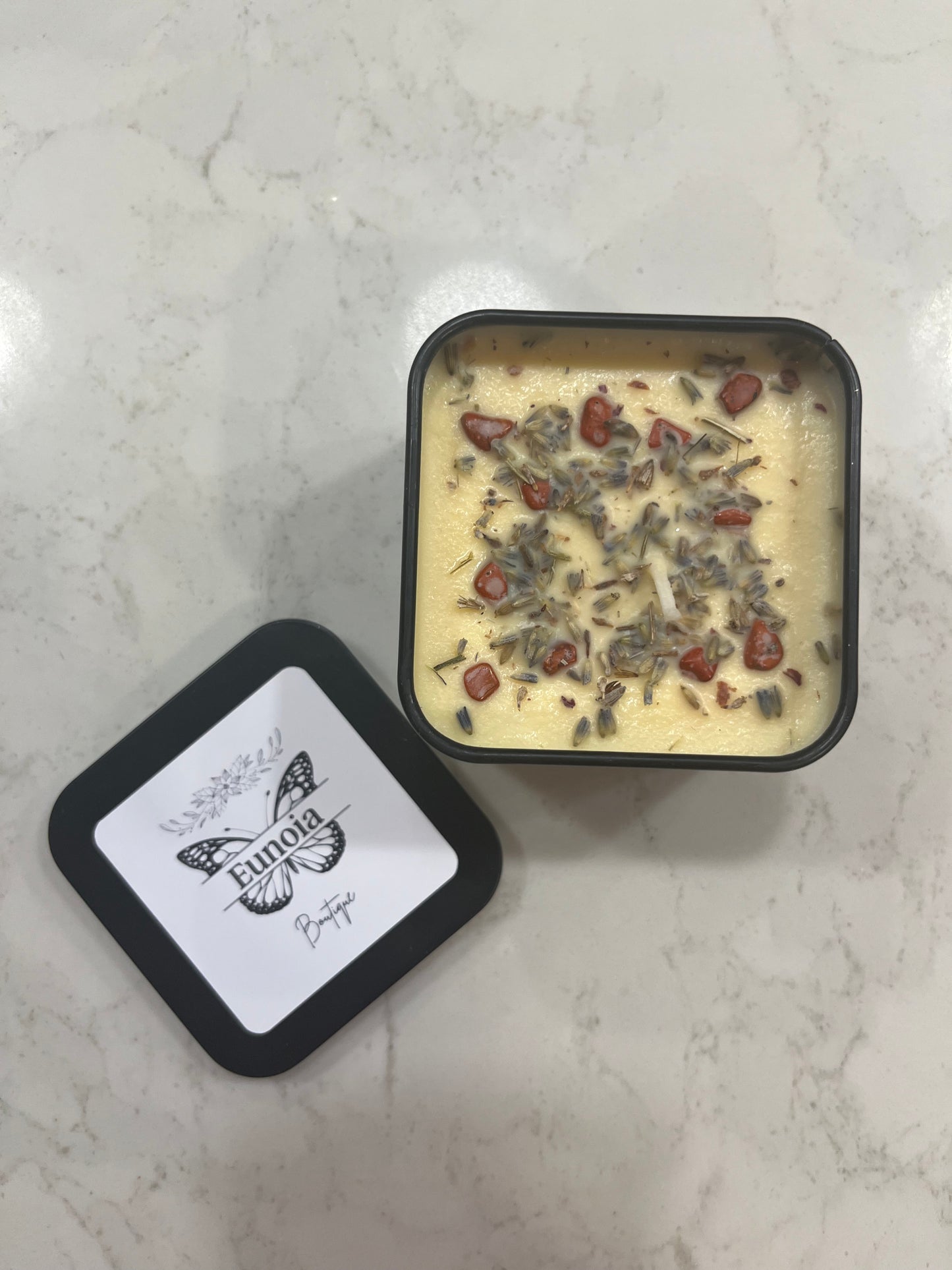 Red Jasper Nutmeg Candle